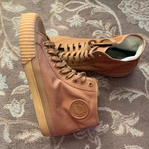PF Flyers